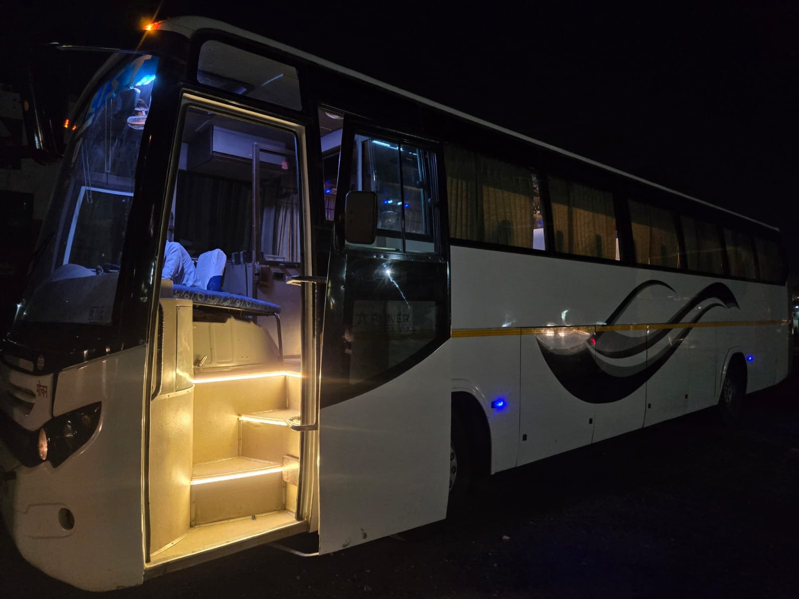 WhatsApp Image 2025-11-28 at 5.58.03 PM